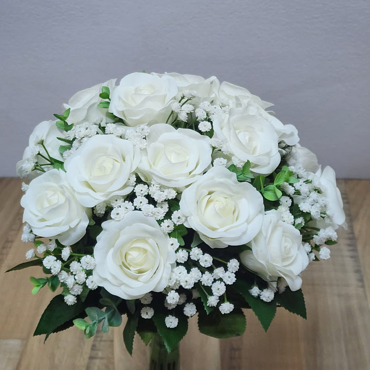 White, Ivory and Cream Blooms