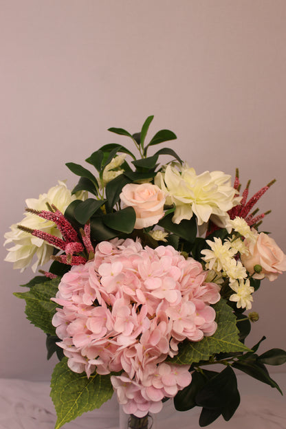 Light Pink Rose and Hydrangea Bouquet '88'