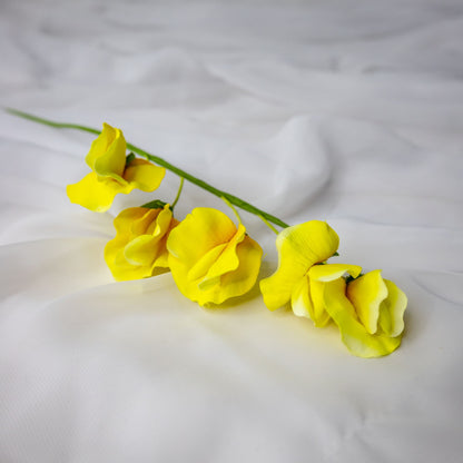 artificial yellow sweet pea