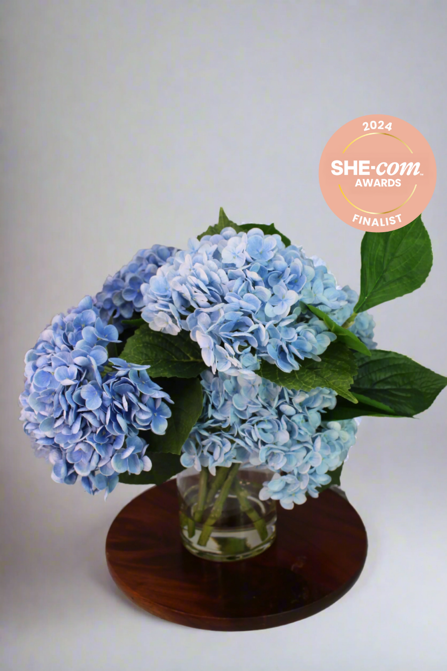 Blue Real Touch Hydrangeas Arranged in Water - Realistic Artificial Flowers