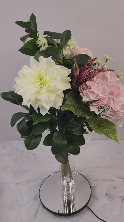 Light Pink Rose and Hydrangea Bouquet '88'